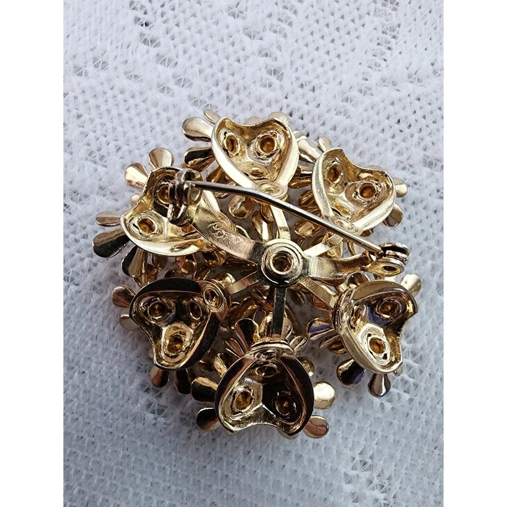 Vintage Mid Century Flower Cluster Brooch Pink Gold Tone Boho Cottage Purple 50s